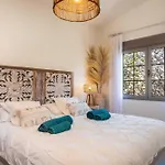 Safari فيلة